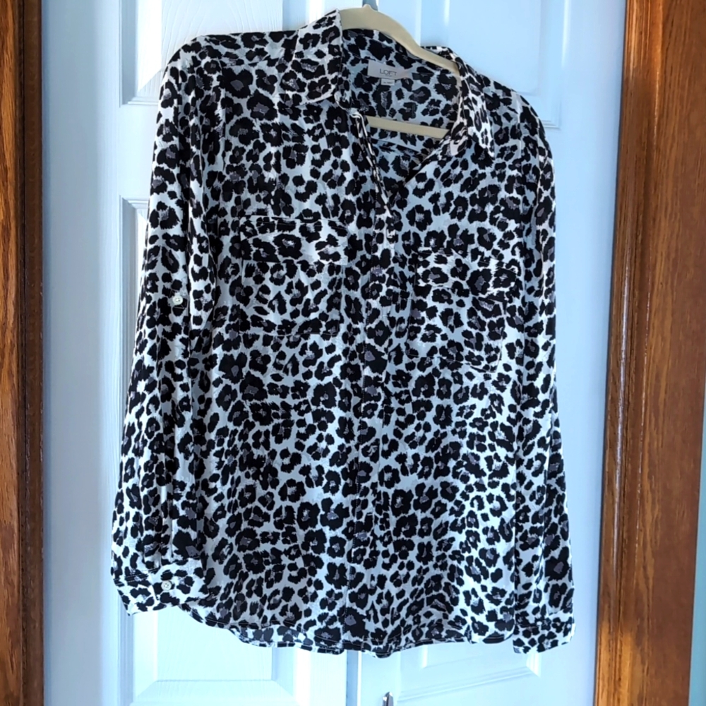 Loft leopard blouse